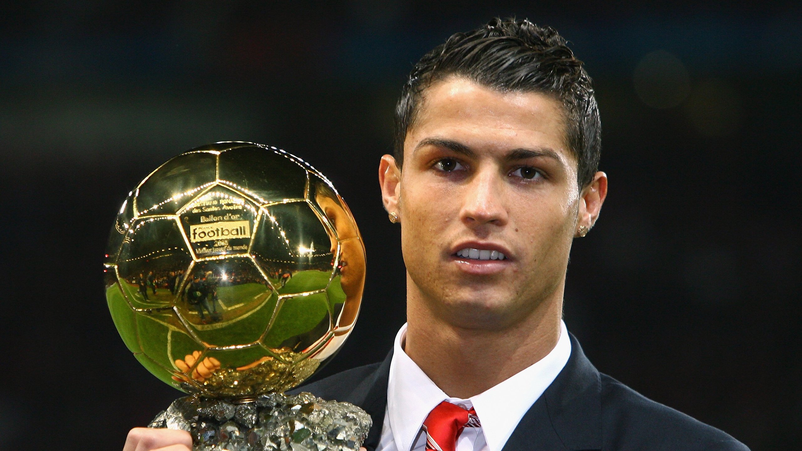 莎拉波娃关键节点大胜，利物浦带队取胜！